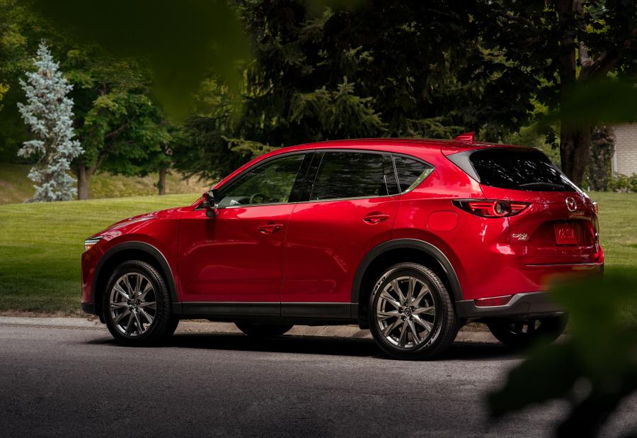  Mazda CX-5 Signature Skyactiv-D 2018 года  (CA) (фото 13 из 20)